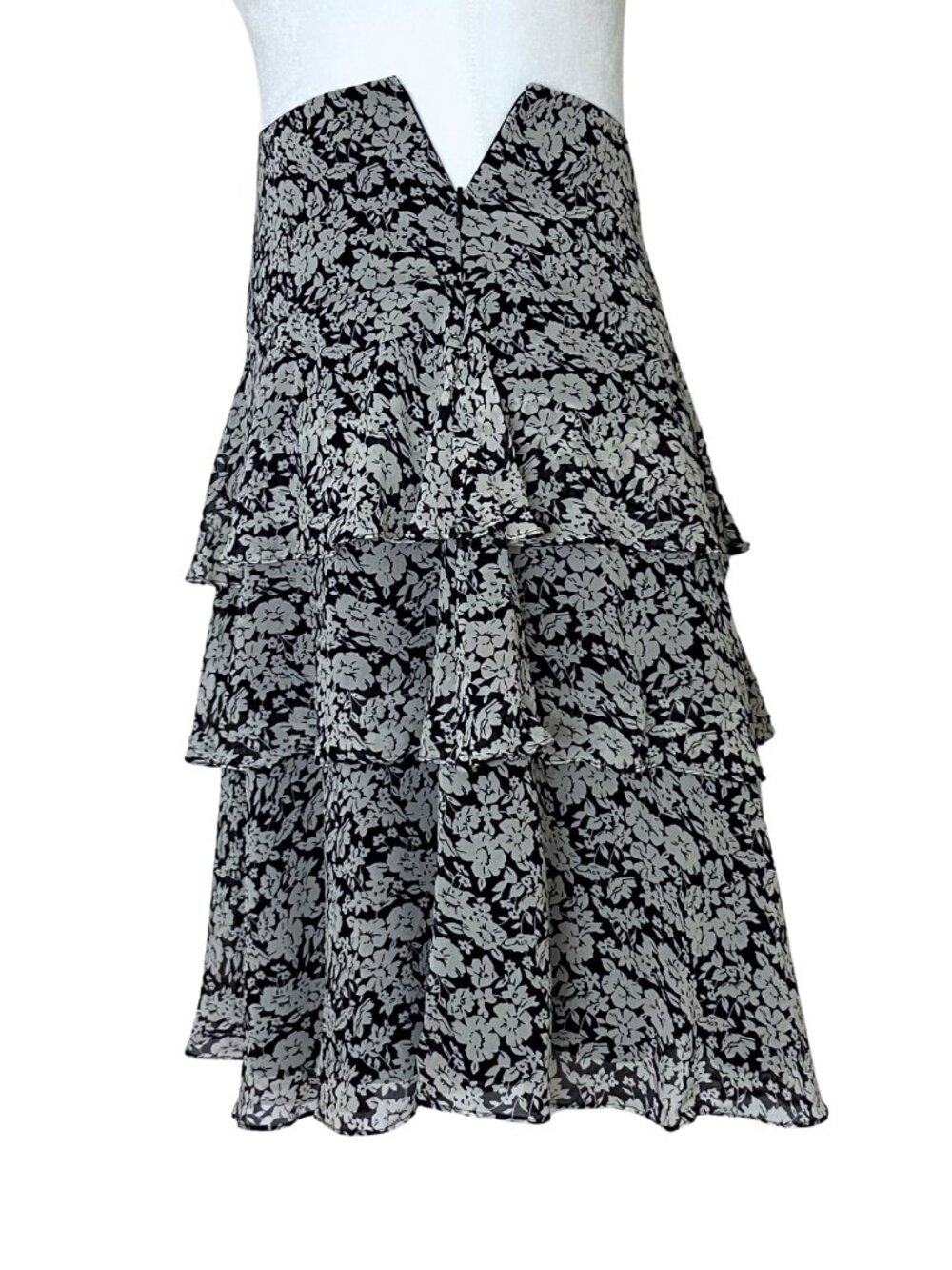 Ralph Lauren Navy 100% Silk Tiered Floral Knee Length Skirt. M/L 10. Cottagecore - Picture 4 of 7
